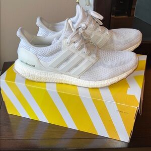 Adidas Ultra Boost Triple White Running Shoes mens